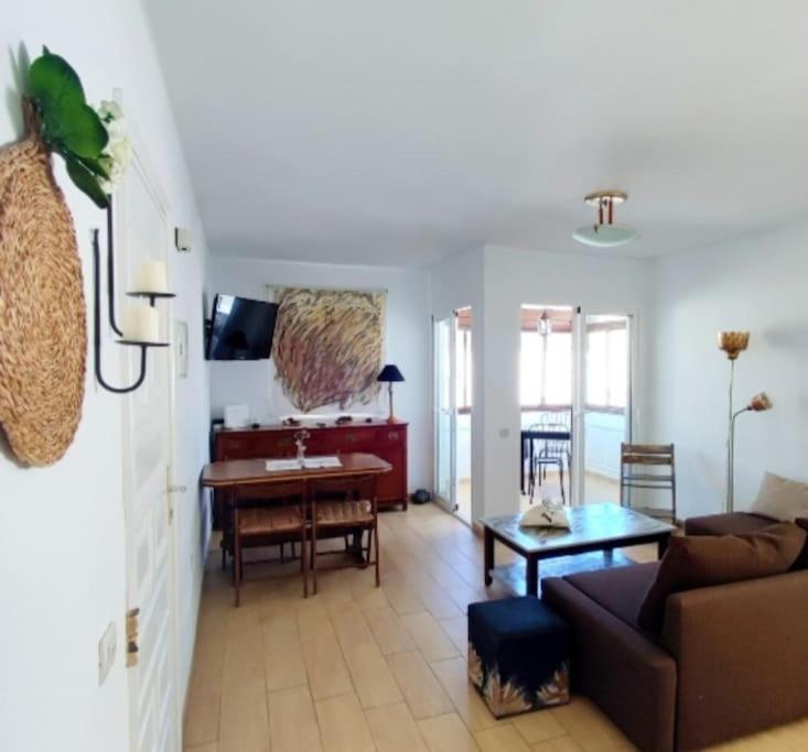 Casa Roshan Playa Honda  Luaran gambar