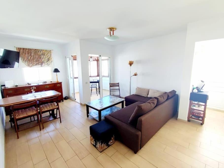 Casa Roshan Playa Honda  Luaran gambar